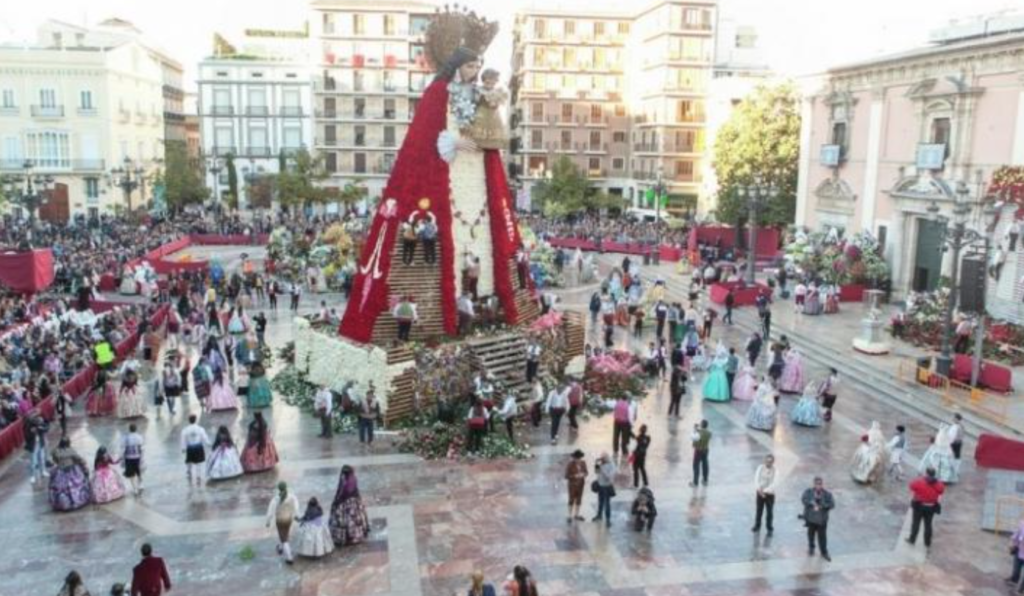 Ofrenda de flores. CarmEle español Online visit Valencia