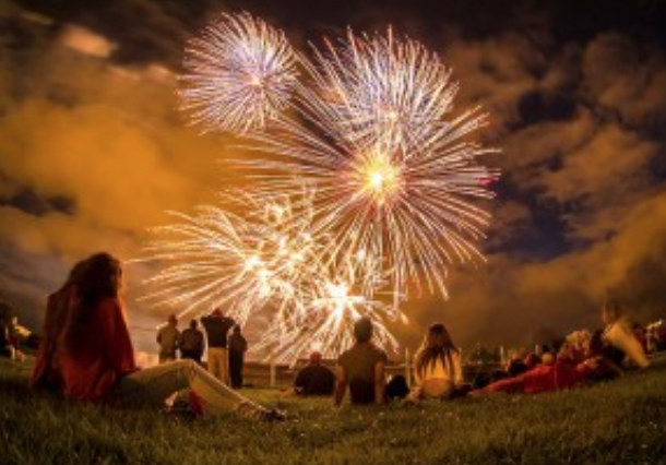 Fuegos artificiales Sanfermines Carmele español online